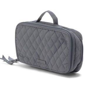 NWT Vera Bradley Blush And Brush Makeup Case in Carbon Gray